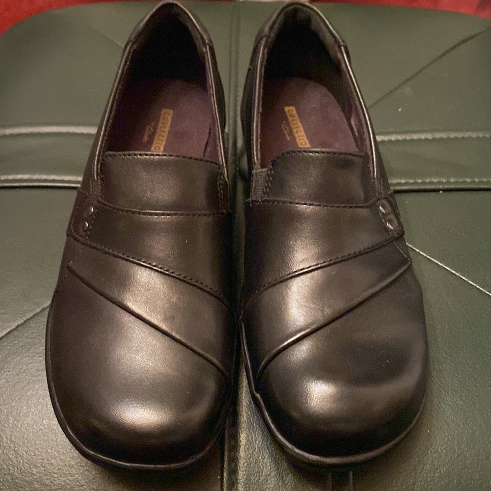 Clarks shoes - Picture 2 of 6